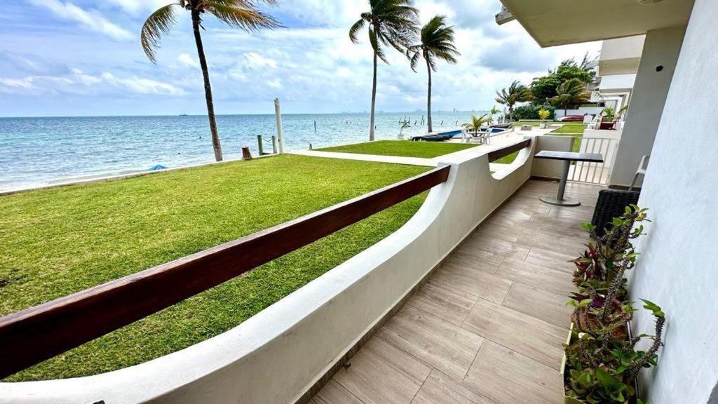 Cancun Ocean View Flamingo Plus Экстерьер фото